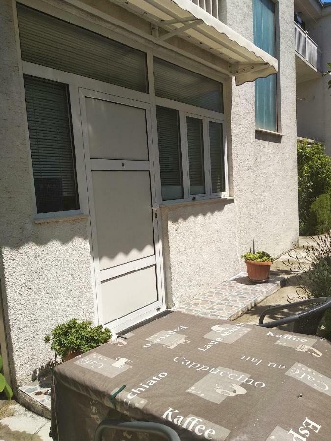Apartment Fjaka Split Exterior photo
